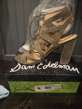 Sam Edelman Moss Green Suede Lace-Up Block Heel Sandal